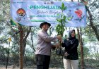 HUT-Humas-Polri-Ke-72,-Bidhumas-Polda-Jatim-dan-Jajaran-Tanam-Ribuan-Bibit-Mangrove-Minimalisir-Abrasi