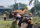 Forkopimka-Porong-dan-Warga-Desa-Kedungsolo-Gelar-Jumat-Bersih
