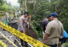 Pasang-Police-Line-Polres-Lumajang-Tangani-Longsor-di-Tempursari-Kendaraan-Berat-Dilarang-Melintas