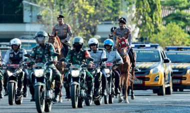 Polda-Jatim-Gelar-Sispamkota,-23-Ribu-Personel-Gabungan-Siap-Amankan-Pemilu-2024