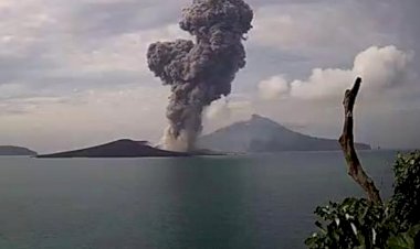 Masyarakat-Pesisir-dan-Nelayan-Diimbau-Waspadai-Erupsi-Gunung-Anak-Krakatau