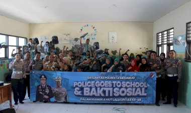Polisi-Lalu-Lintas-Sidoarjo-Peduli,-Turun-Langsung-Edukasi-Warga-di-Kepetingan