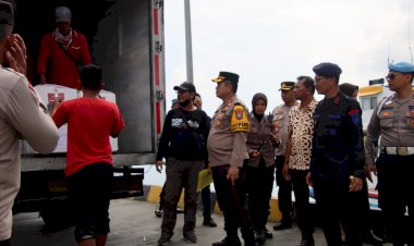 Kapolres-Sumenep-Lepas-Personel-BKO-Pengamanan-Pilkada-2024-di-Tiga-Wilayah-Kepulauan