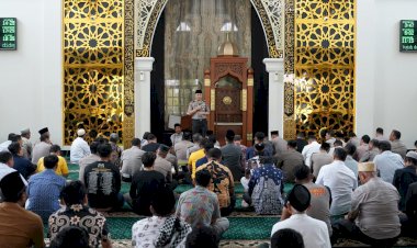 Kapolresta-Sidoarjo-Gelar-Jumat-Keliling-SAS,-Ajak-Masyarakat-Bersama-Jaga-Kamtibmas