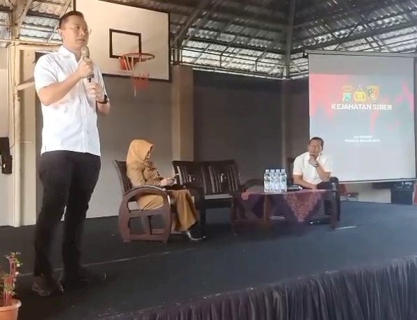 Polresta Malang Kota Edukasi Pelajar tentang Bahaya Kejahatan Siber dan Judol
