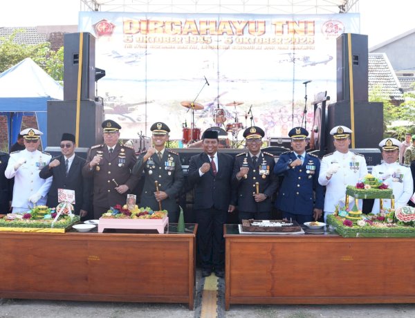Kapolresta Sidoarjo Hadiri HUT TNI ke-81, Perkuat Soliditas TNI-Polri Bersama Rakyat
