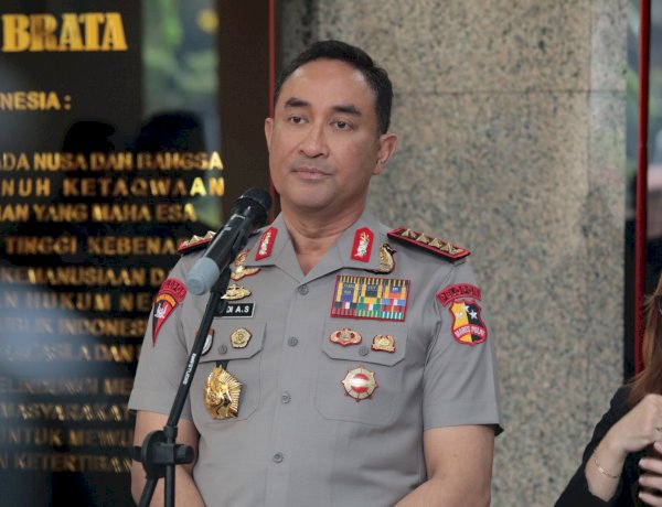 Kapolri Kedepankan Pendekatan Humanis dalam Pelayanan Aksi Penyampaian Aspirasi