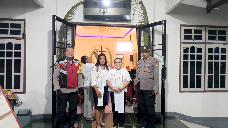 Polisi-Sidoarjo-Amankan-Ibadah-Jumat-Agung