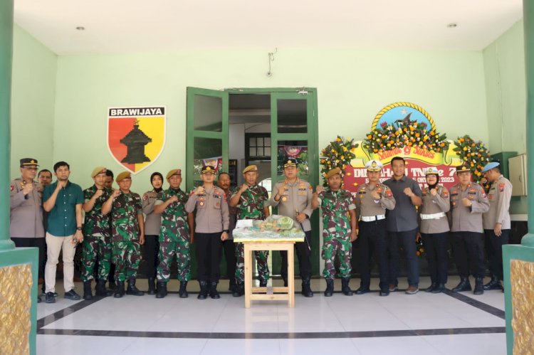 Polresta Sidoarjo Perkuat Sinergitas dalam Kunjungan HUT TNI Ke-78