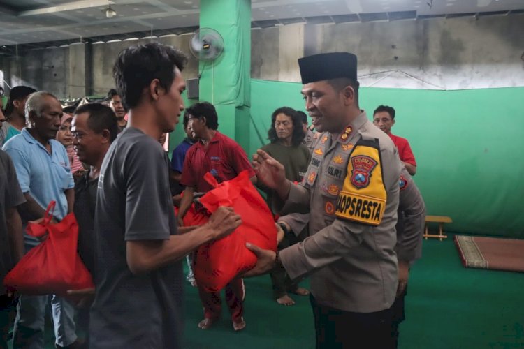 Jumat Curhat, Kapolresta Sidoarjo Ajak Masyarakat Jaga Kondusifitas Kamtibmas Akhir Tahun dan Pemilu 2024