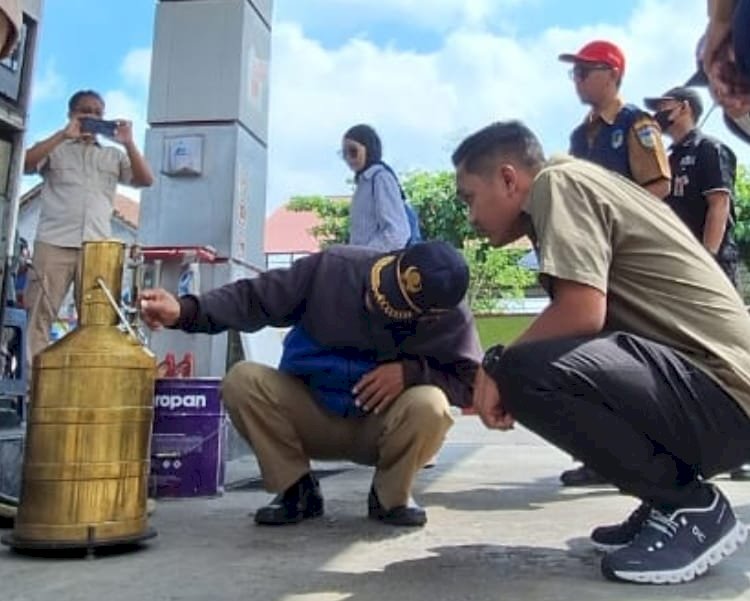 Jelang Mudik Tim Gabungan Polres Kediri Kota Sidak SPBU Periksa Takaran dan Stok BBM