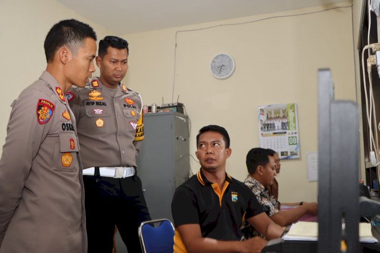 Tinjau Pelayanan Publik, Kapolres Tuban Pastikan Masyarakat Mendapat Pelayanan Sesuai Prosedur