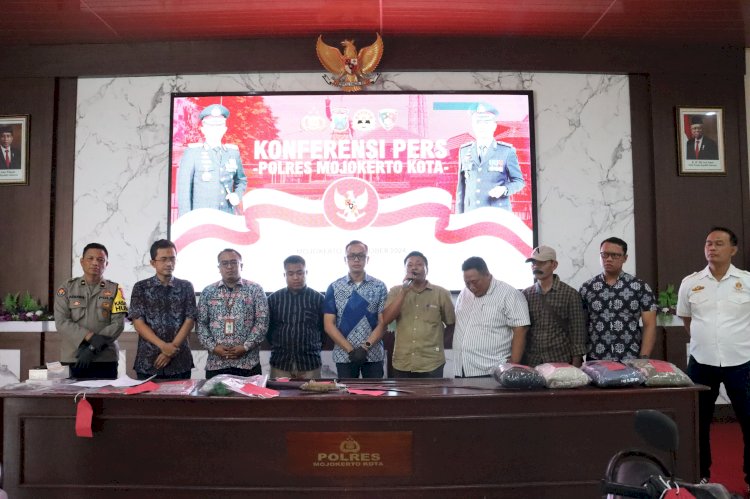 Polres Mojokerto Kota Amankan Dua Gengster Pasca Tawuran di Kelurahan Bloto