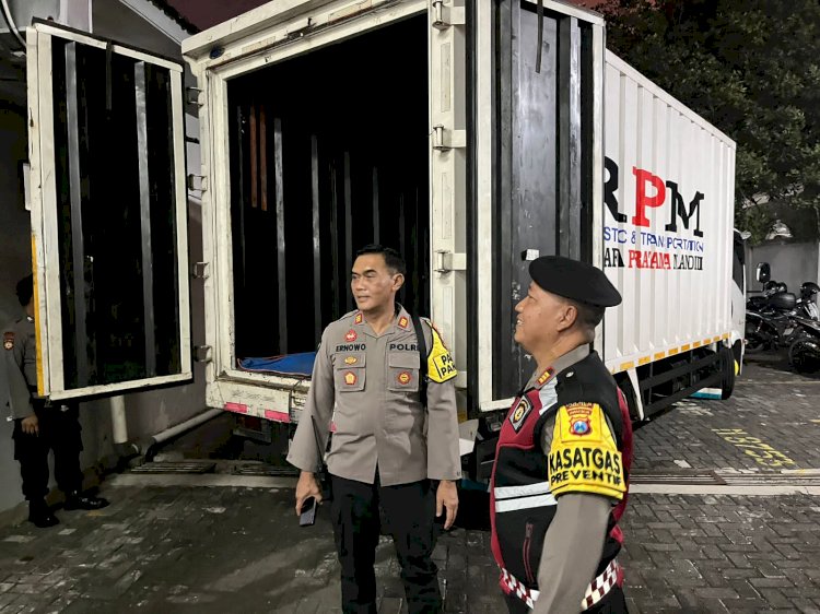 Surat Suara Tiba di Gudang KPU, Polres Lumajang Lakukan Pengamanan