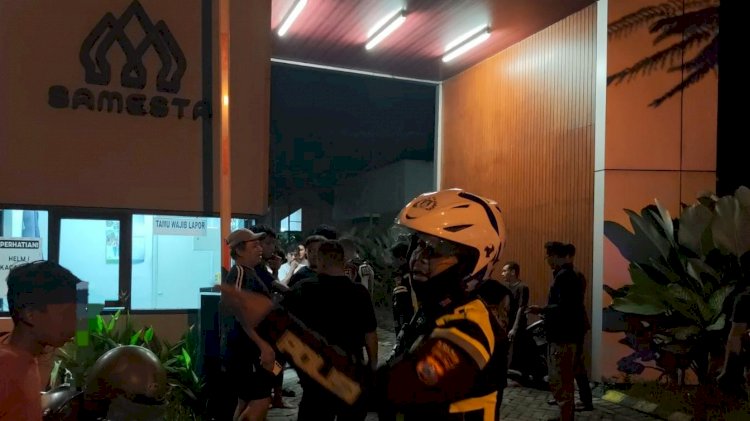 Polres Mojokerto Kota Bersama Warga Gagalkan Perang Sarung